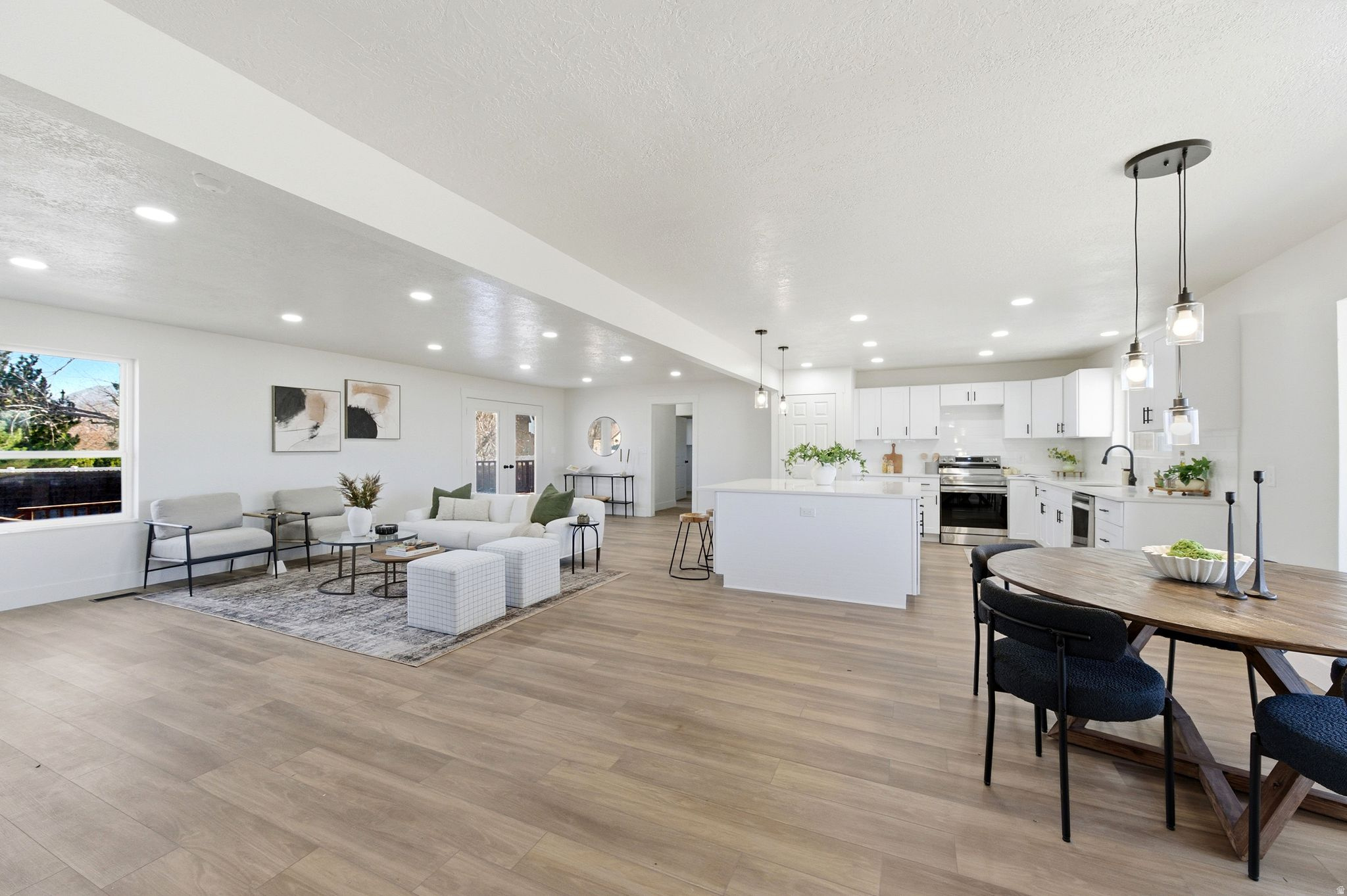 SUNNY RIDGE - Residential