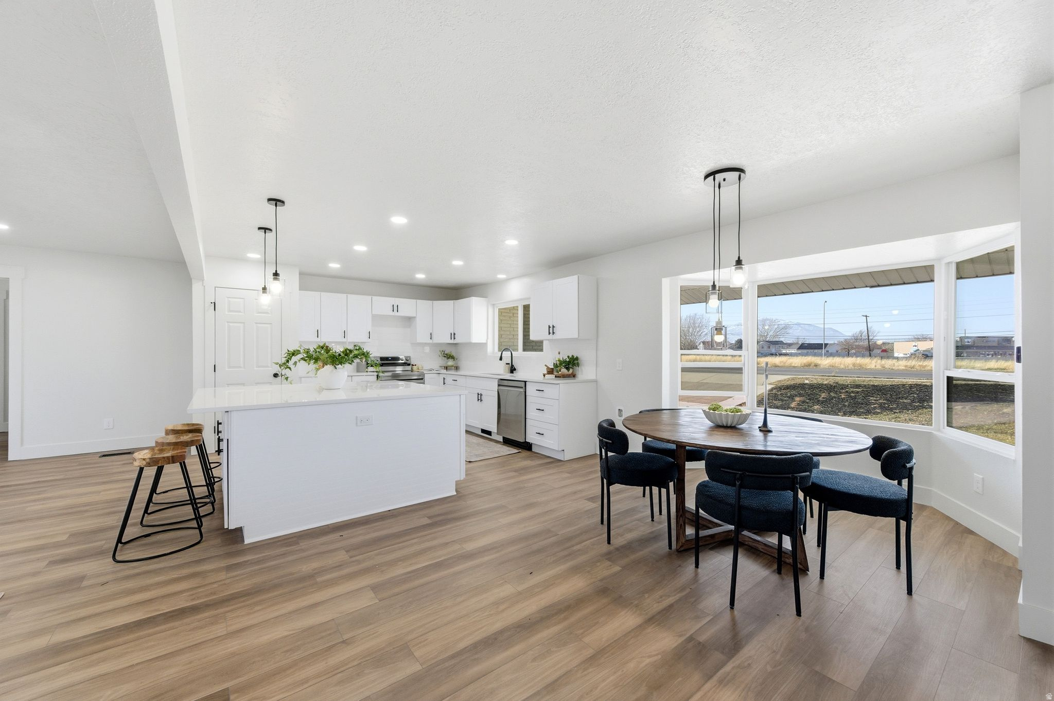 SUNNY RIDGE - Residential