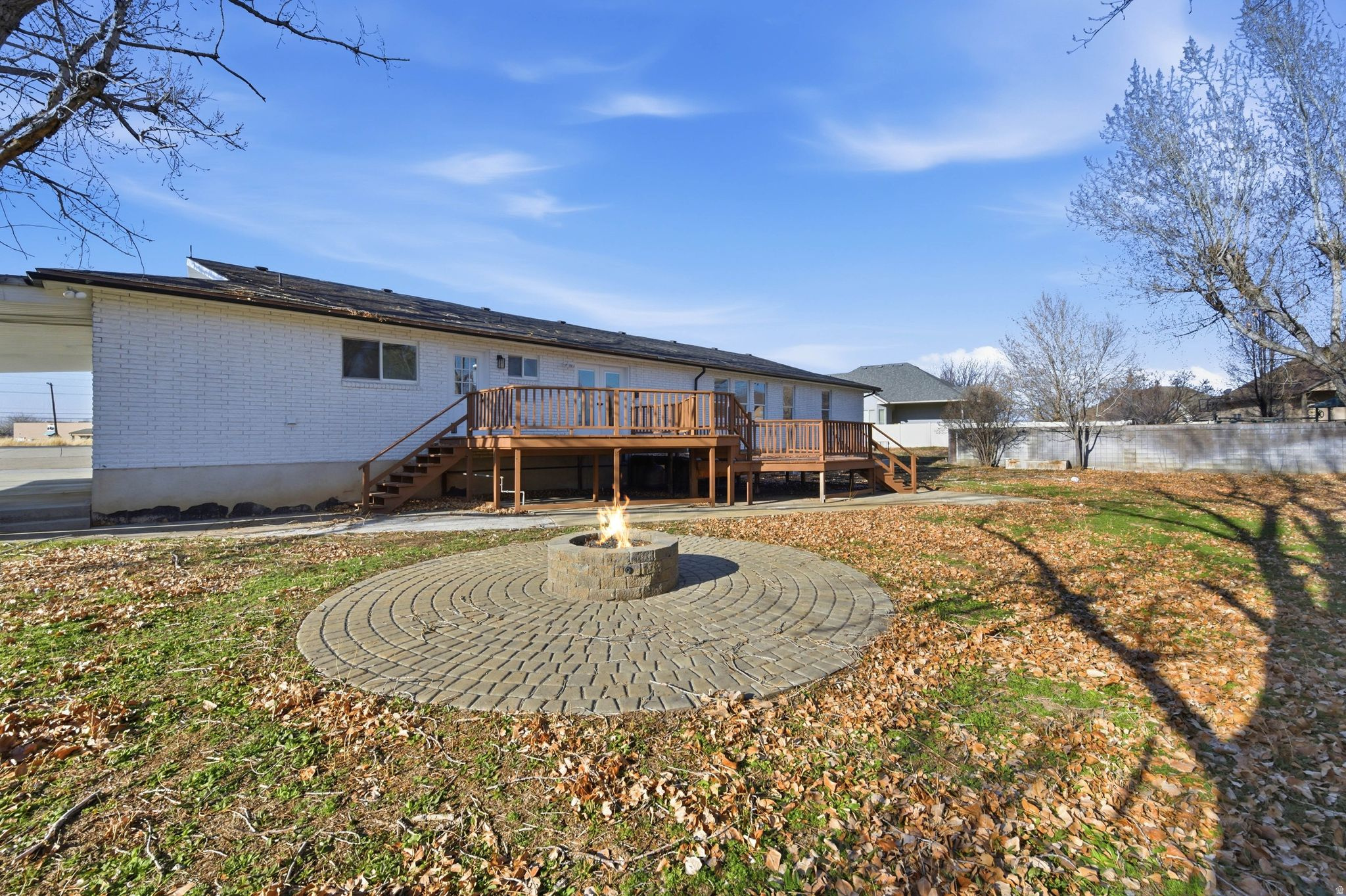 SUNNY RIDGE - Residential