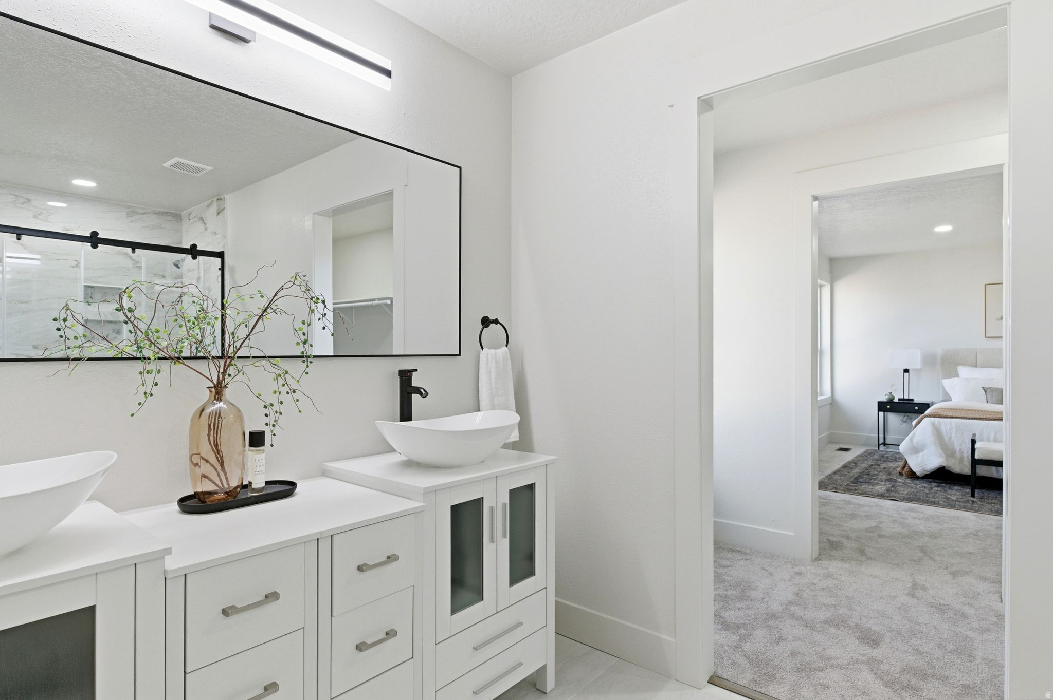 SUNNY RIDGE - Residential