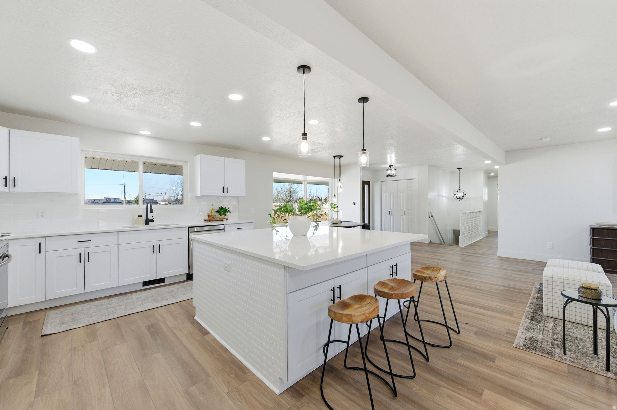 SUNNY RIDGE - Residential