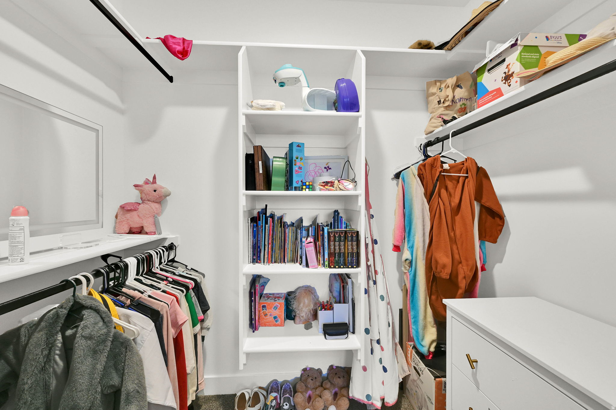 CRAYTHORN HOMESTEAD - Residential