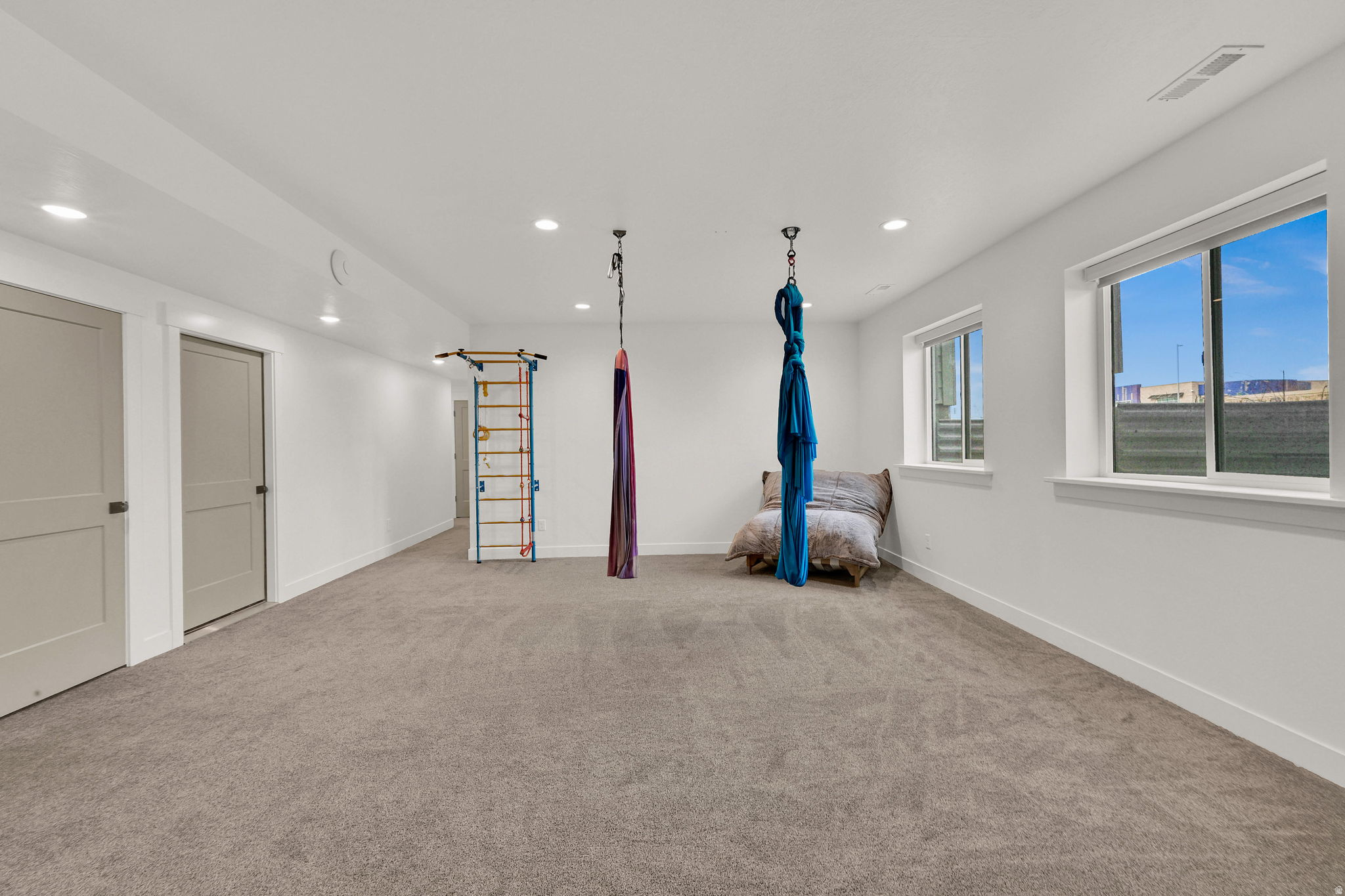 CRAYTHORN HOMESTEAD - Residential