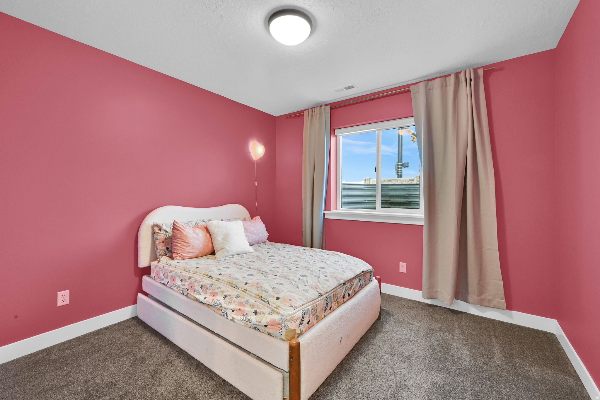 CRAYTHORN HOMESTEAD - Residential