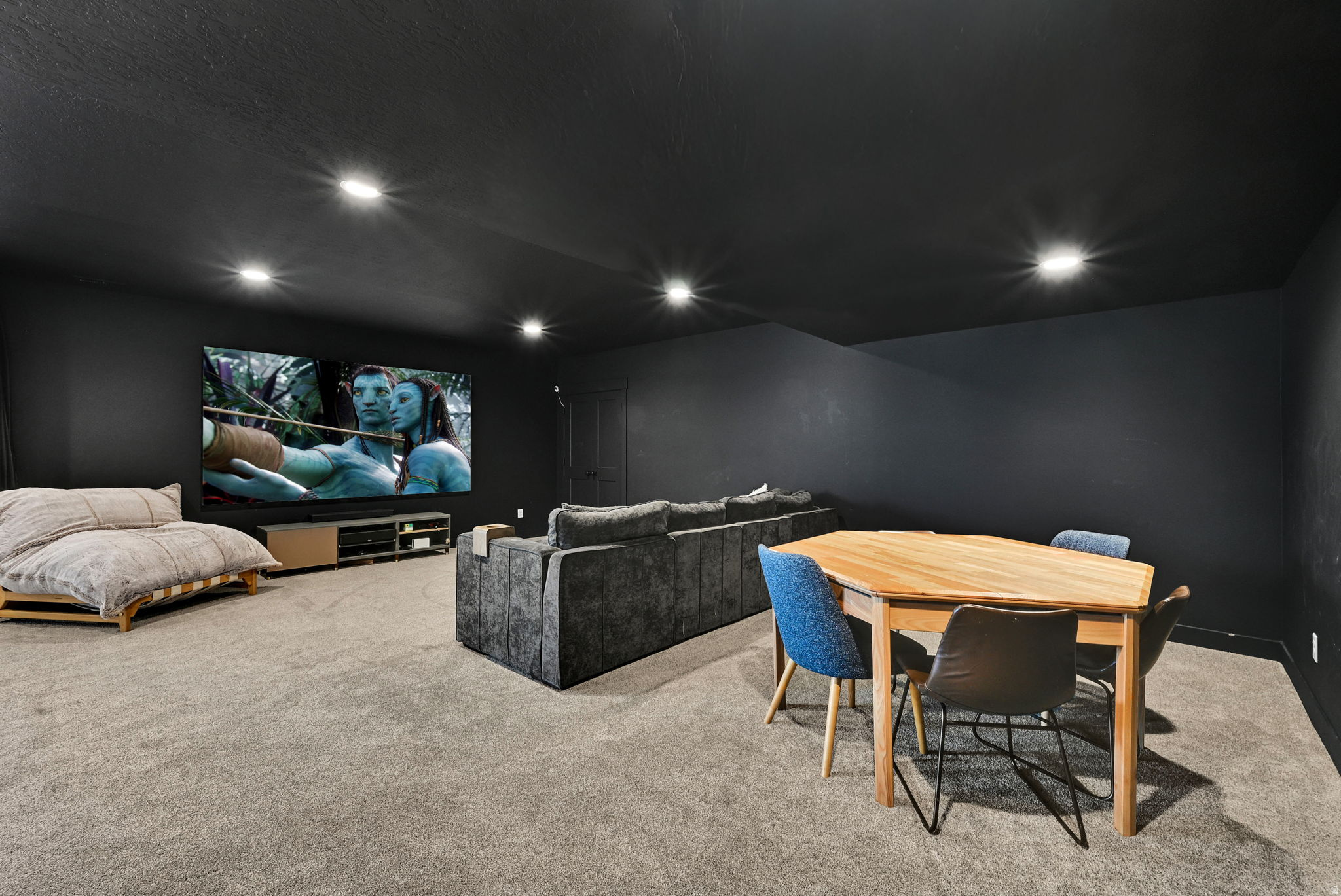 CRAYTHORN HOMESTEAD - Residential