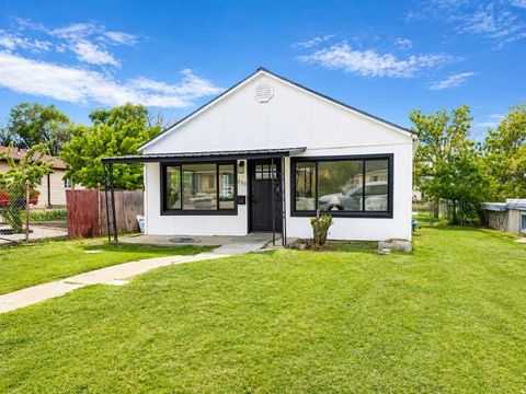 Photo of 233 N 2ND ST, Tooele, UT 84074 (MLS # 2152438)