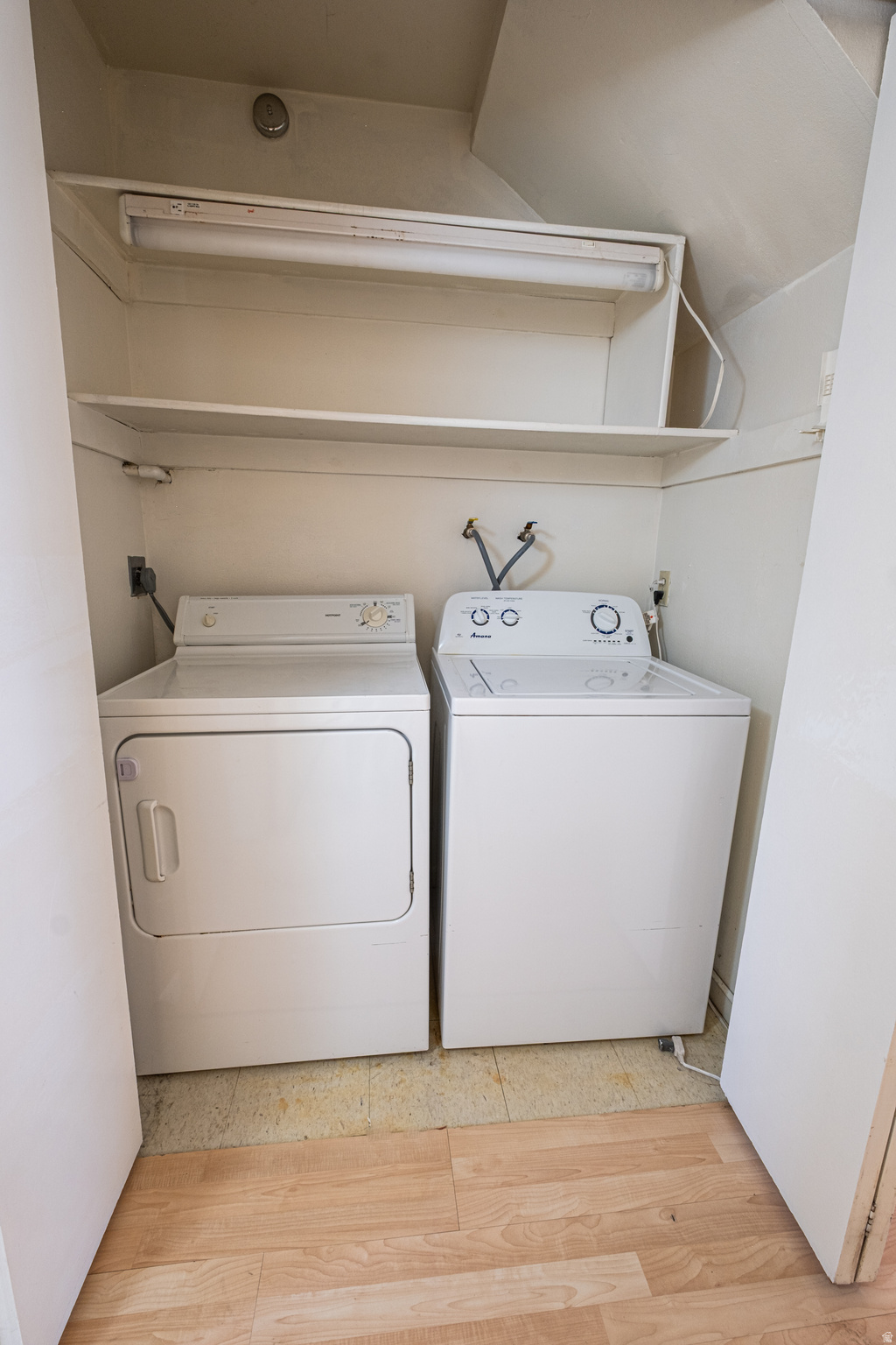 MONTERA CONDO - Residential