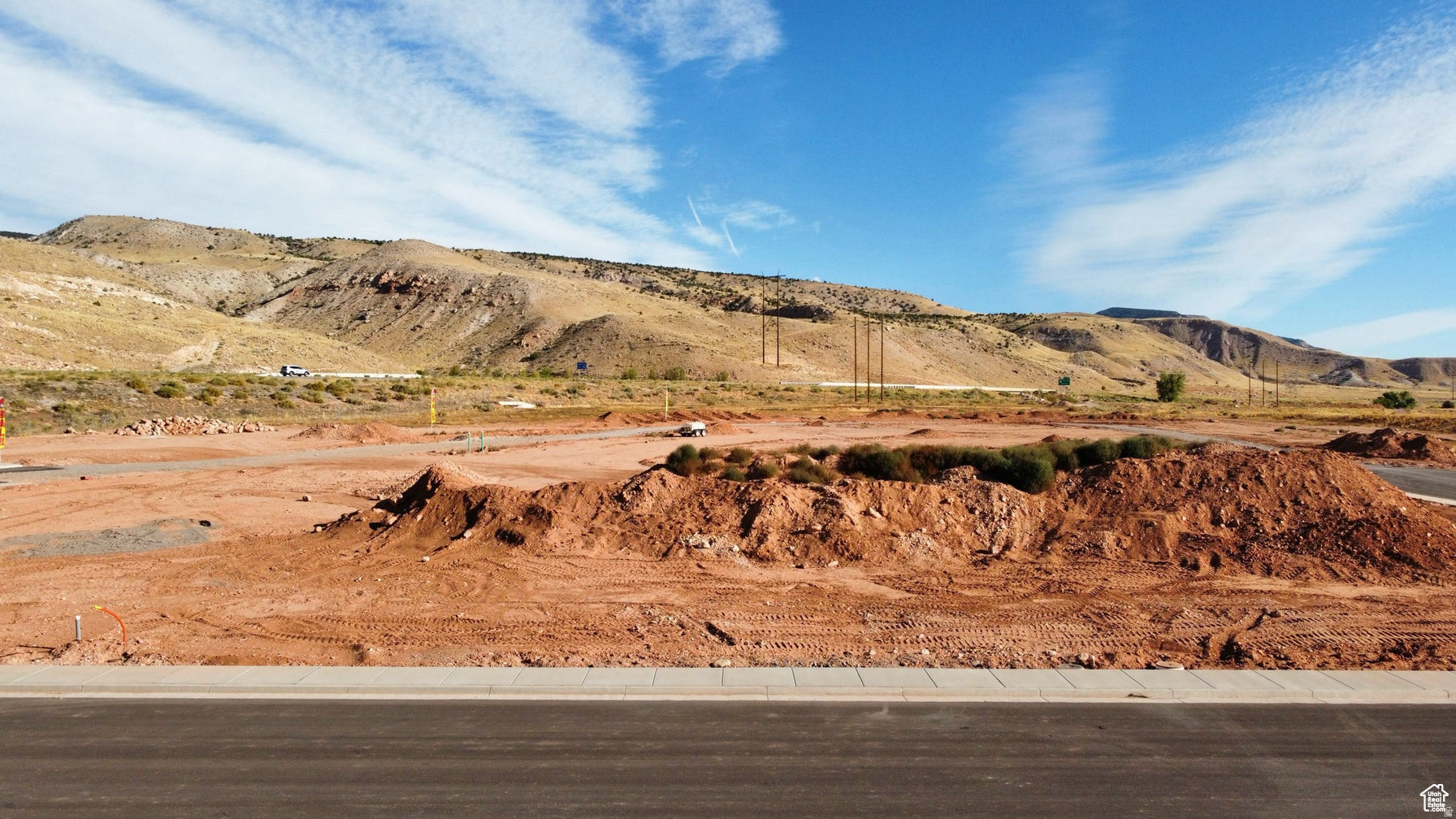 COTTONWOOD CORNER - PHASE 1 - Land