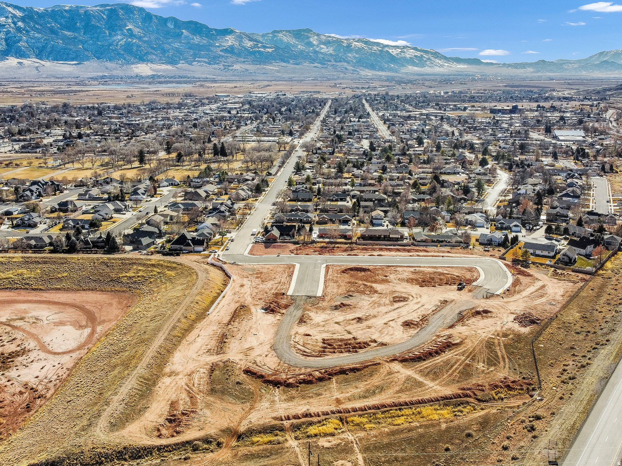 COTTONWOOD CORNER - PHASE 1 - Land