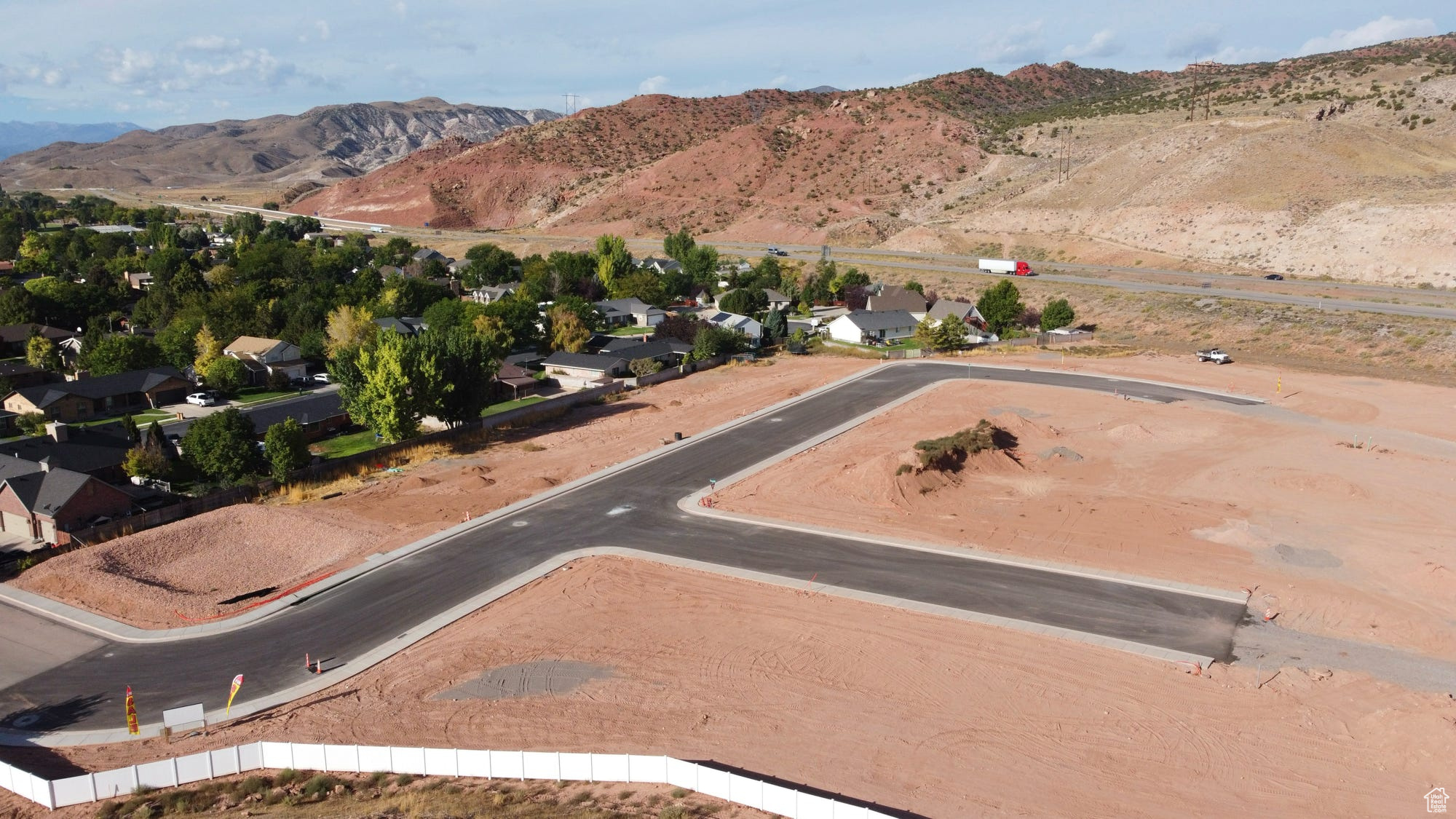 COTTONWOOD CORNER - PHASE 1 - Land