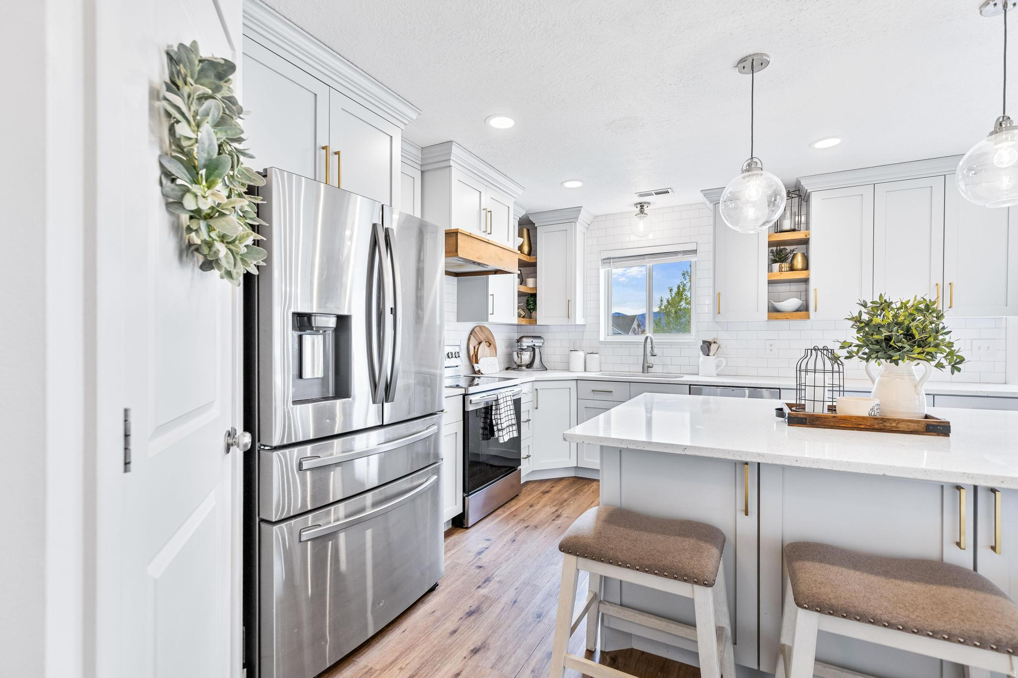 SOUTHRIDGE ACRES - Residential