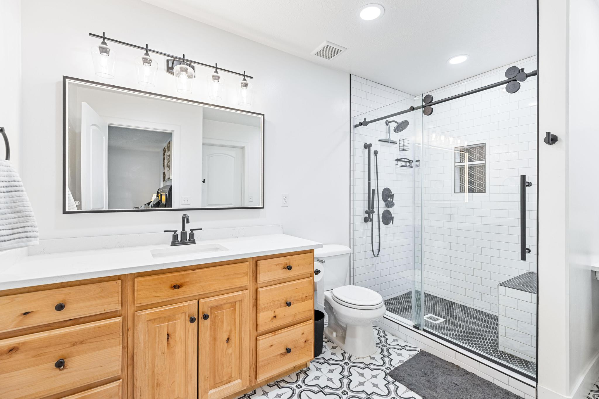 SOUTHRIDGE ACRES - Residential