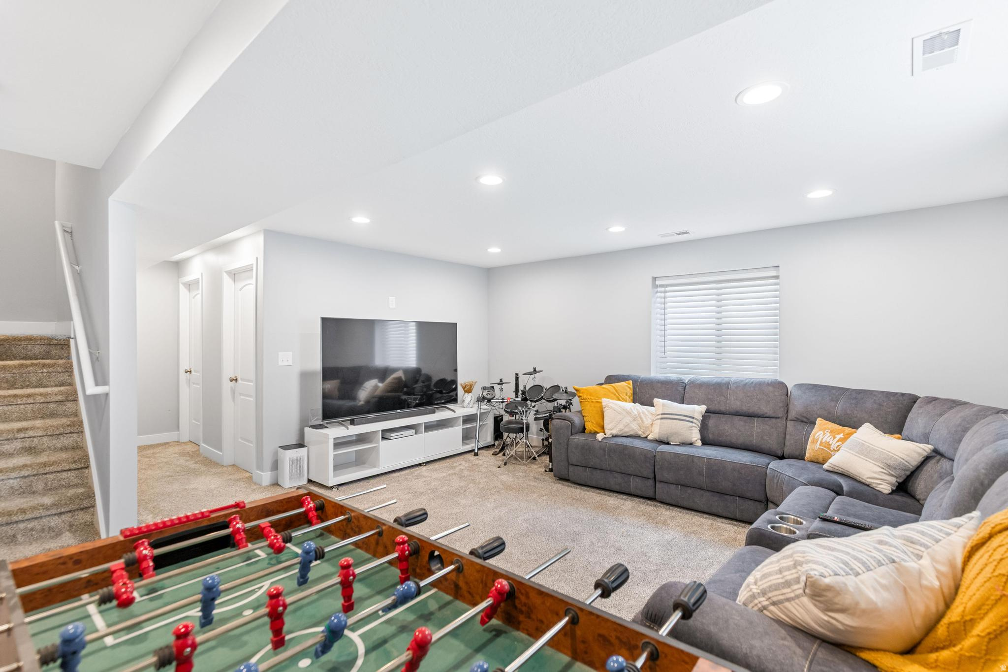 SOUTHRIDGE ACRES - Residential