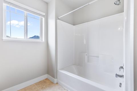 Tiny photo for 222 S 1170 E, Hyrum, UT 84319 (MLS # 2150571)