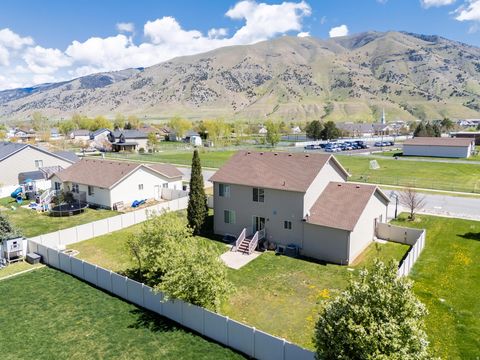 Tiny photo for 222 S 1170 E, Hyrum, UT 84319 (MLS # 2150571)