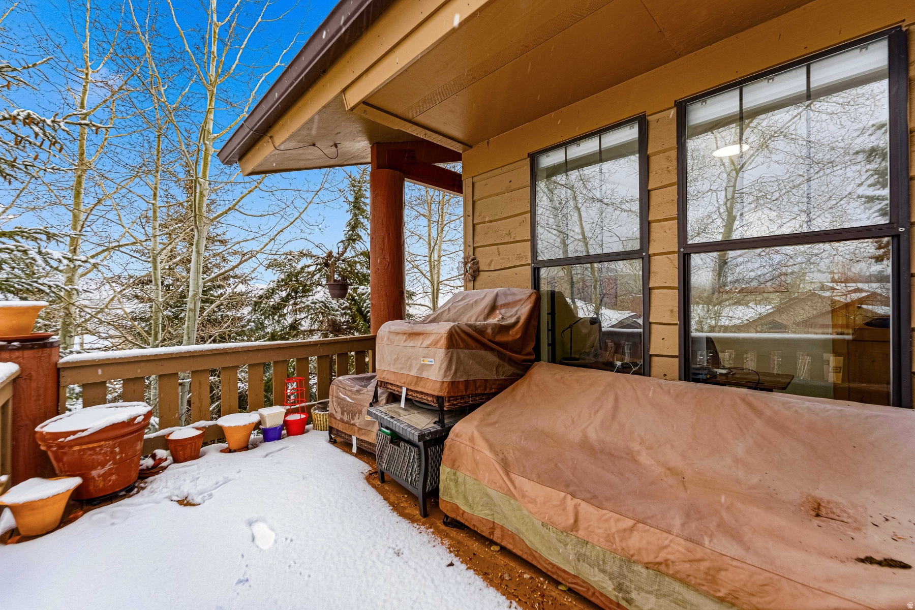 PINEBROOK POINTE CON - Residential Lease