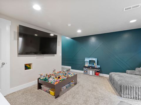 Tiny photo for 870 W STEEPLE CHASE DR, Kaysville, UT 84037 (MLS # 2143152)