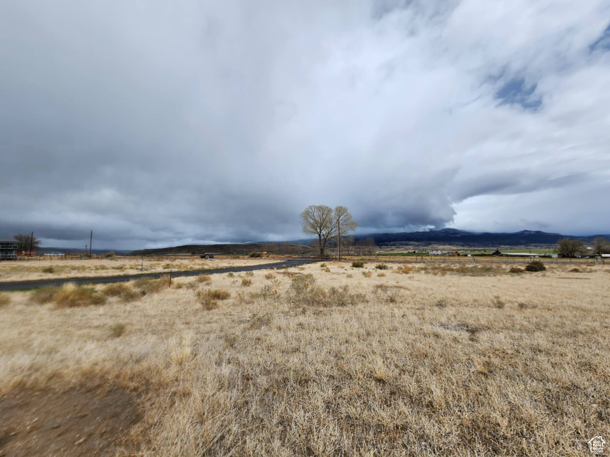 SLEEPING LEGENDS RANCH - Land