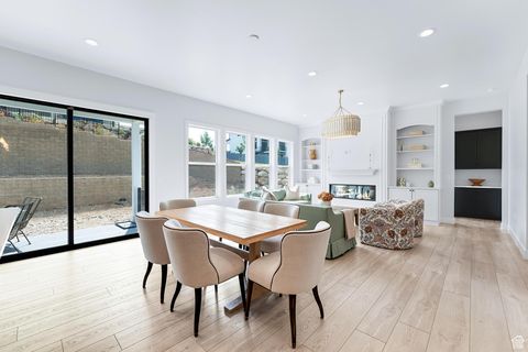 Tiny photo for 5662 N VALLEY VIEW RD, Lehi, UT 84048 (MLS # 2108350)