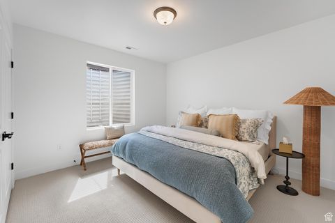 Tiny photo for 5662 N VALLEY VIEW RD, Lehi, UT 84048 (MLS # 2108350)