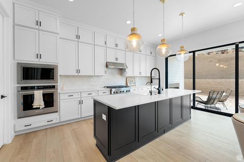 Tiny photo for 5662 N VALLEY VIEW RD, Lehi, UT 84048 (MLS # 2108350)