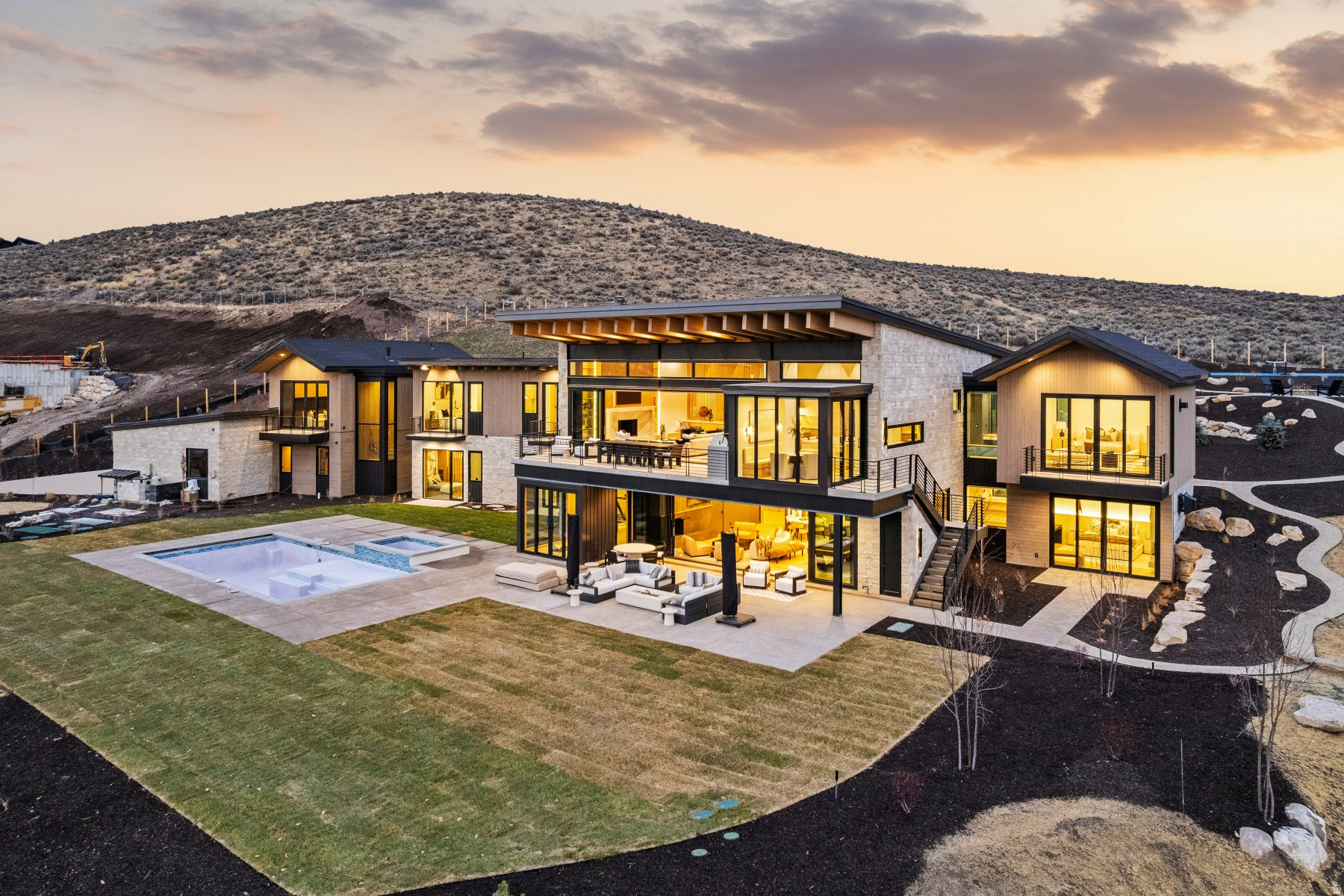 OLD RANCH ROAD AREA - Residential