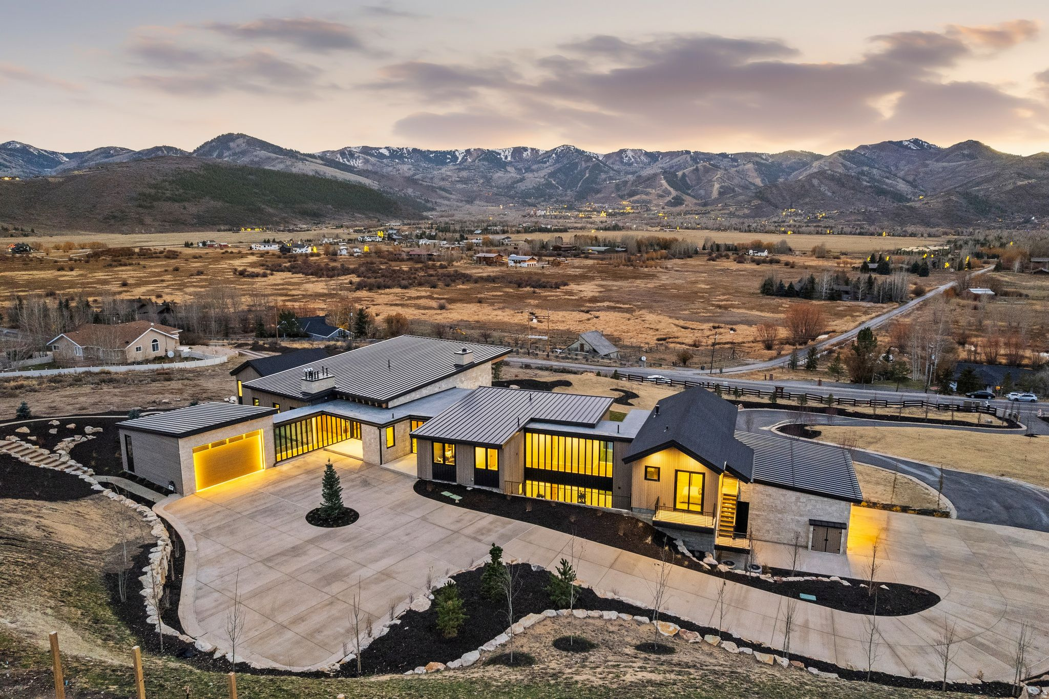 OLD RANCH ROAD AREA - Residential