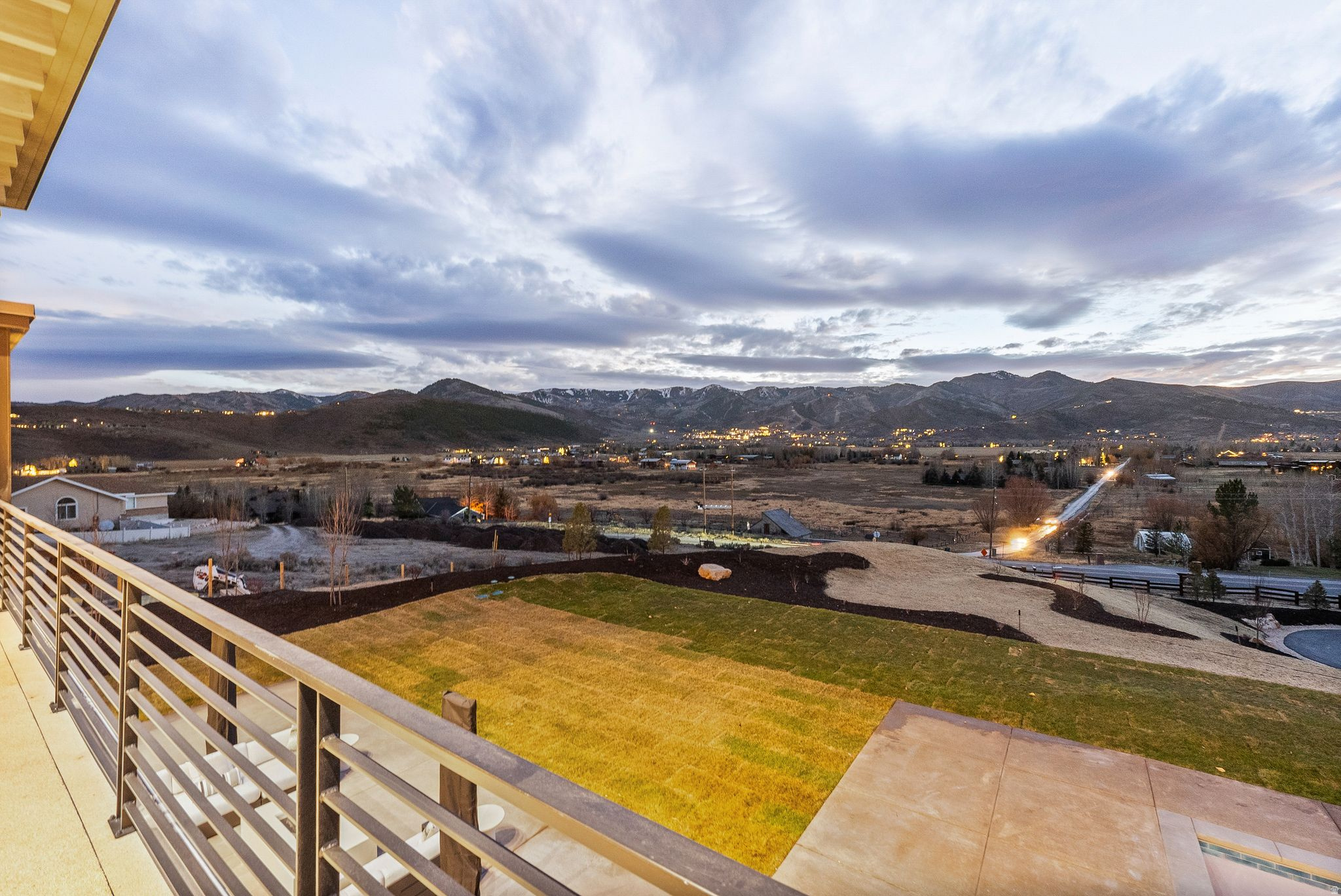 OLD RANCH ROAD AREA - Residential