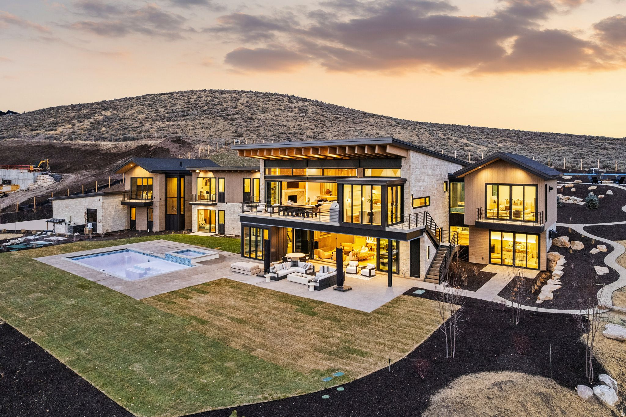 OLD RANCH ROAD AREA - Residential