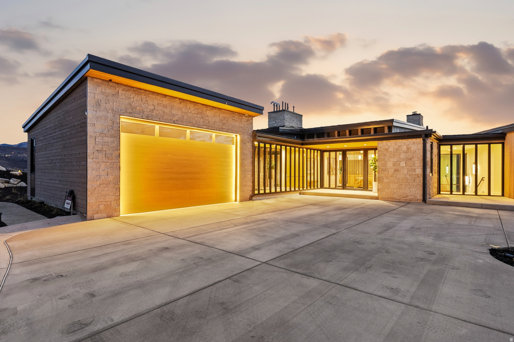 OLD RANCH ROAD AREA - Residential