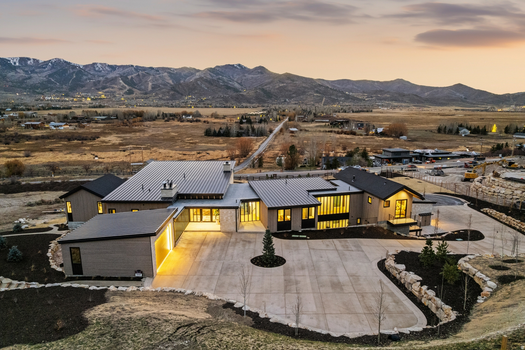 OLD RANCH ROAD AREA - Residential