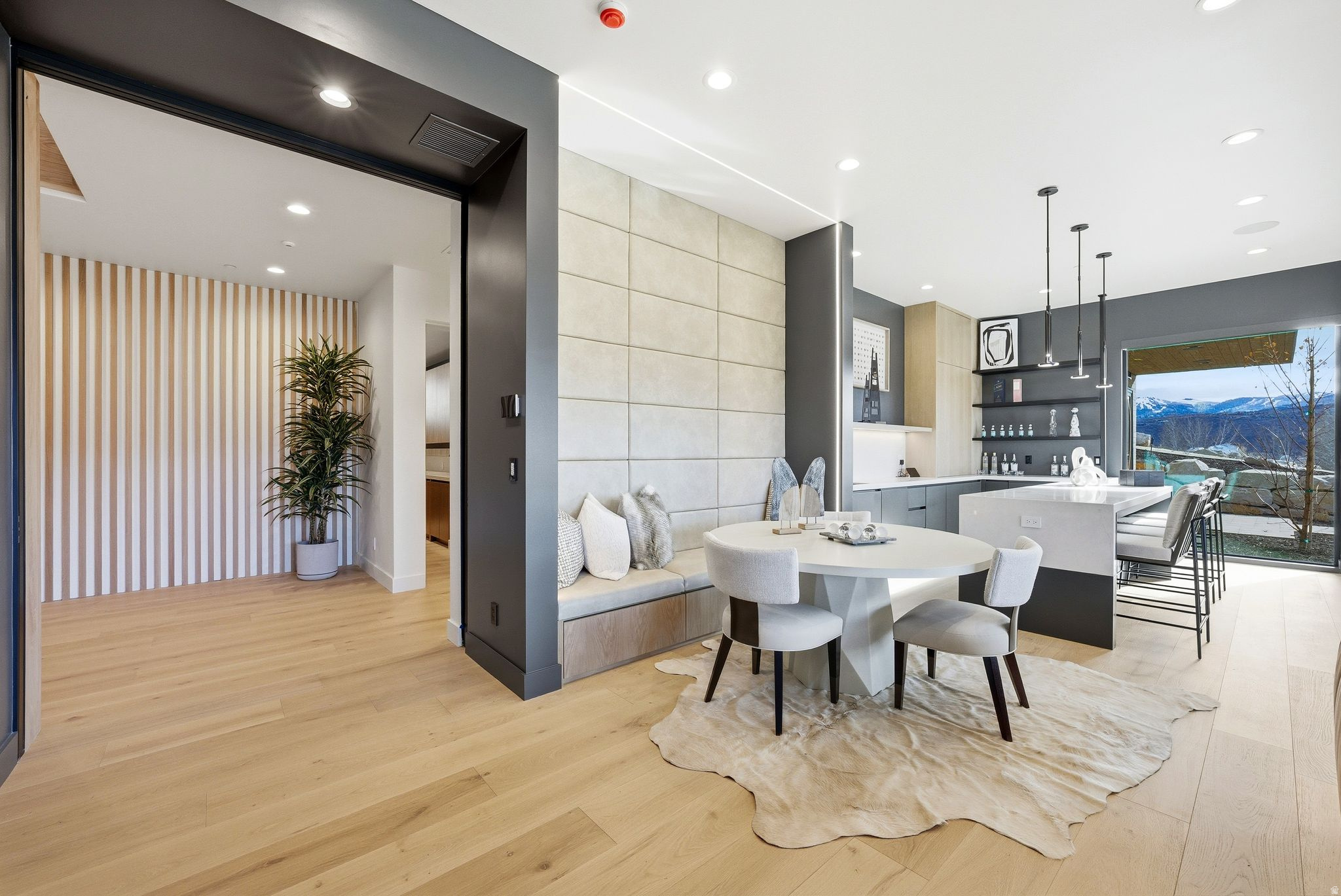 OLD RANCH ROAD AREA - Residential