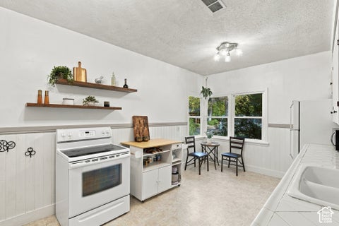 Tiny photo for 1508 SPRINGDELL CIR E, Provo, UT 84604 (MLS # 2193384)