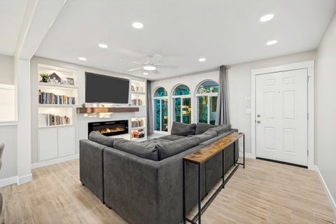 Tiny photo for 321 E 700 S, Farmington, UT 84025 (MLS # 2169783)