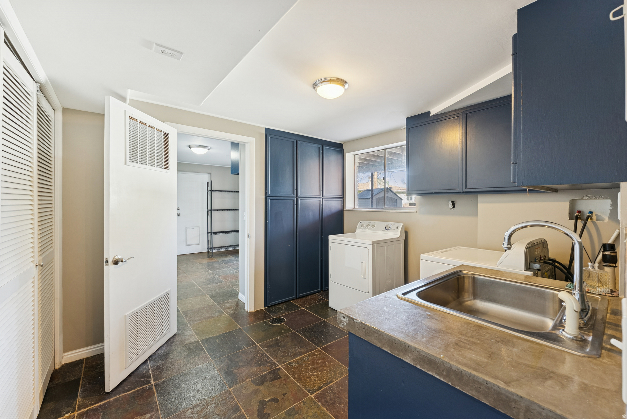 MT OLYMPUS - Residential