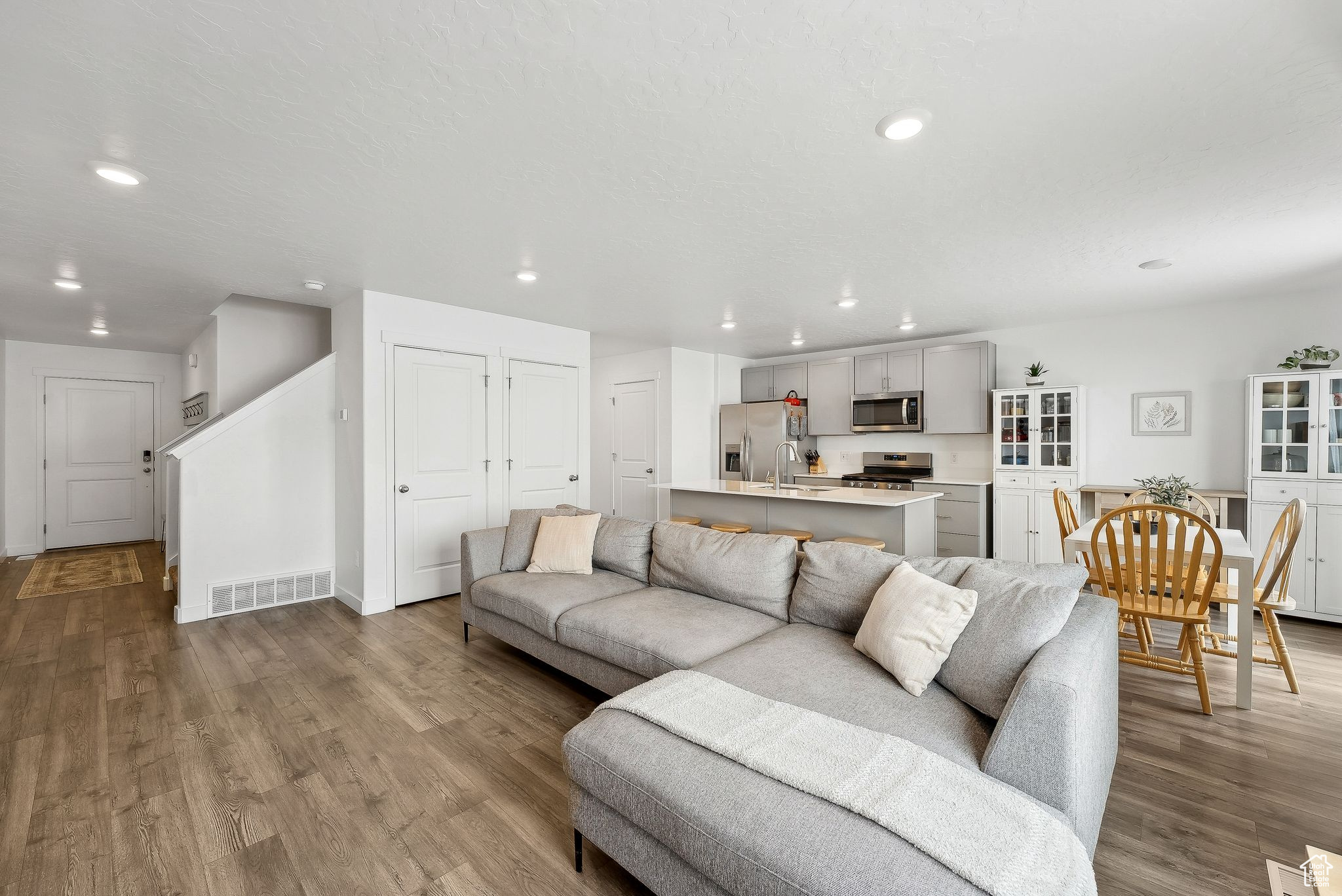 957 W Fox Run Ave, Santaquin, Utah image 4