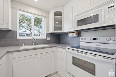 Tiny photo for 3898 S BONNIEWOOD DR, West Valley City, UT 84119 (MLS # 2190240)