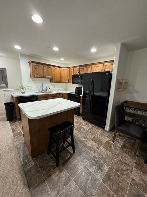 Tiny photo for 909 S MAIN ST #F, Layton, UT 84041 (MLS # 2157918)
