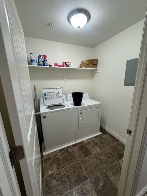 Tiny photo for 909 S MAIN ST #F, Layton, UT 84041 (MLS # 2157918)