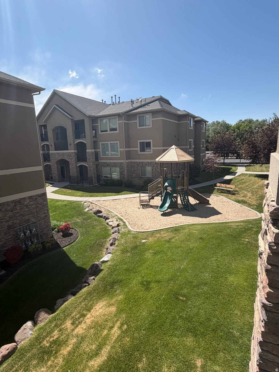 CREEKSIDE VILLAGE CO - Residential