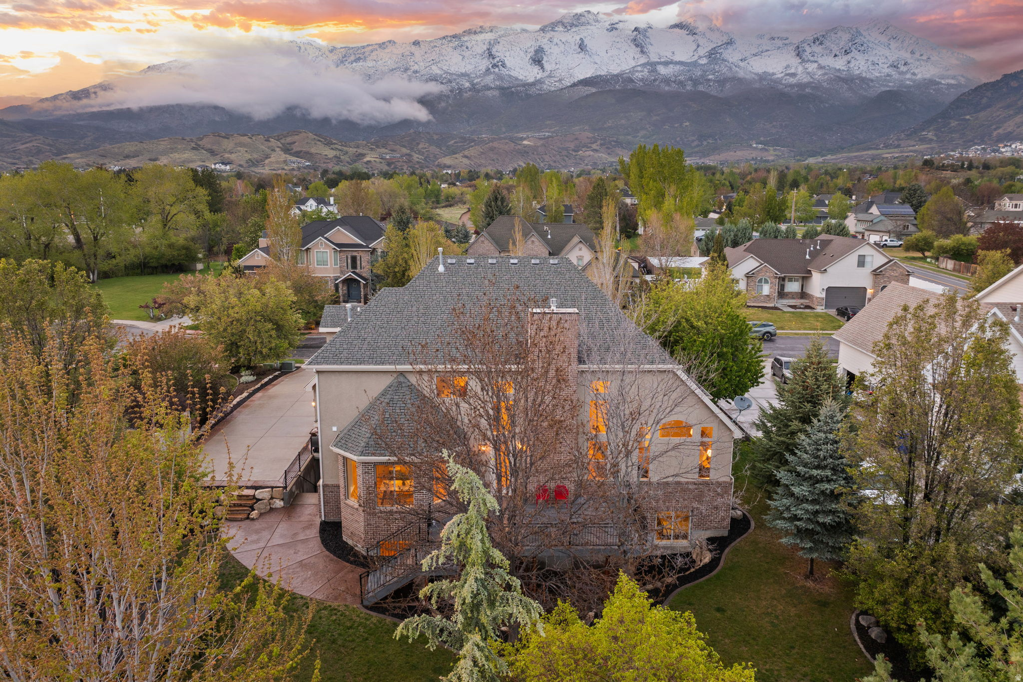 DRY CREEK ORCHARDS - Residential