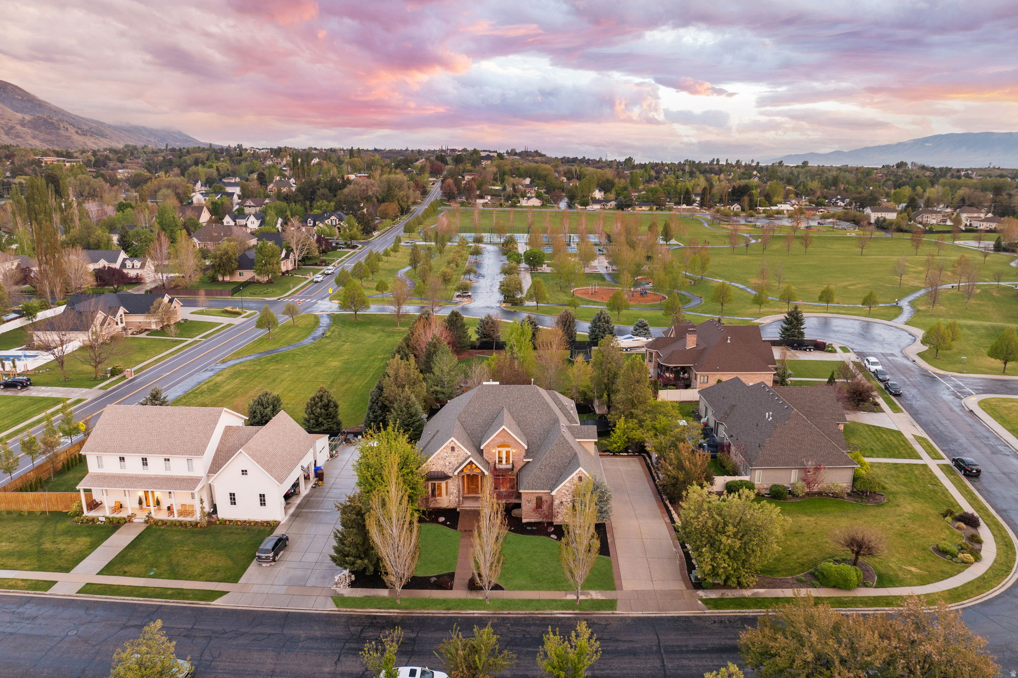 DRY CREEK ORCHARDS - Residential