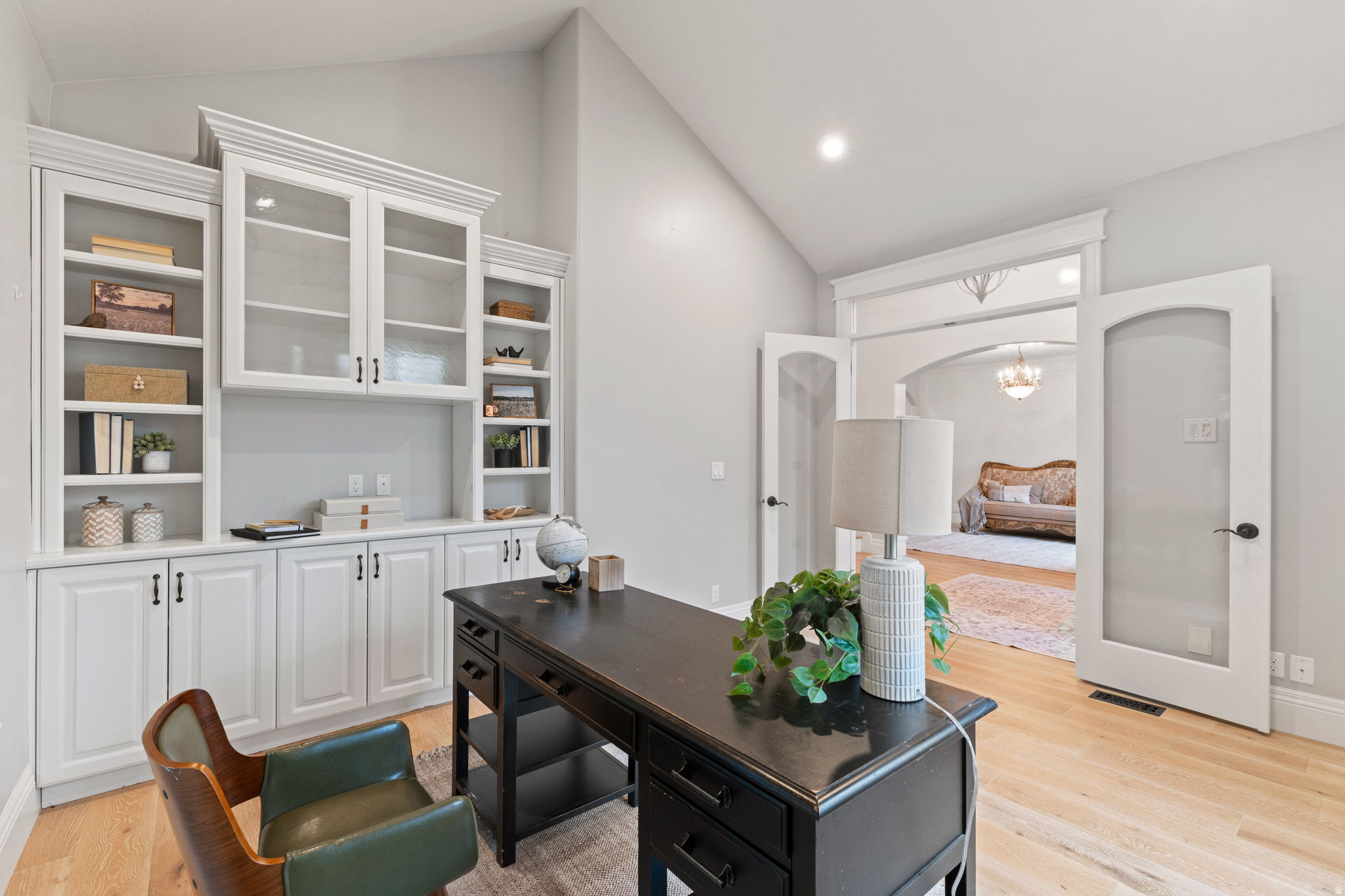 DRY CREEK ORCHARDS - Residential
