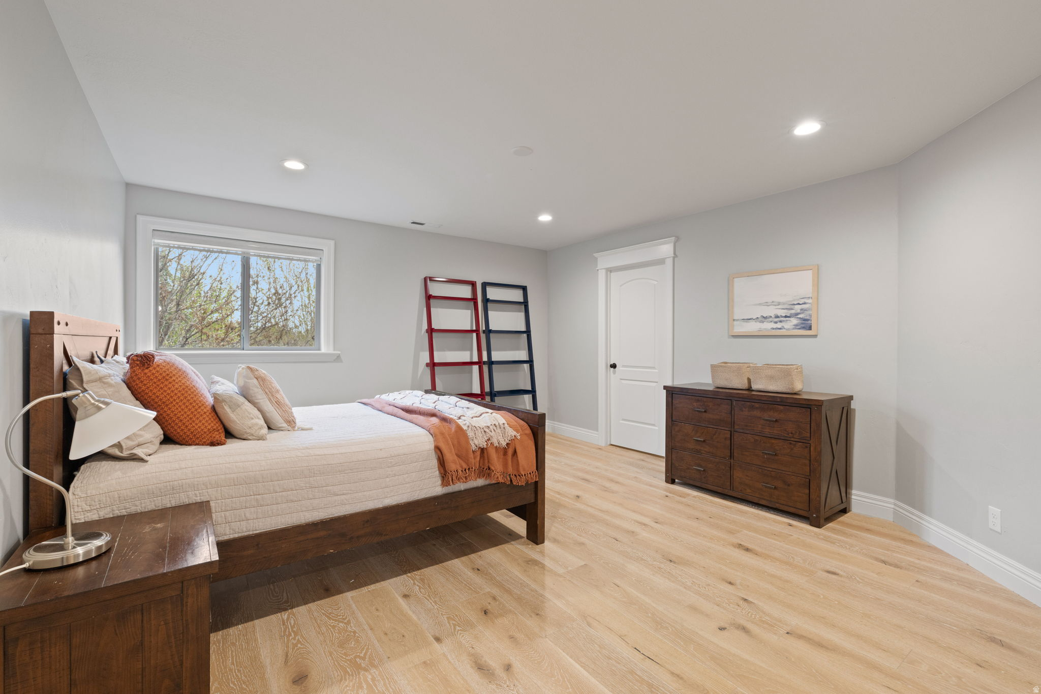 DRY CREEK ORCHARDS - Residential