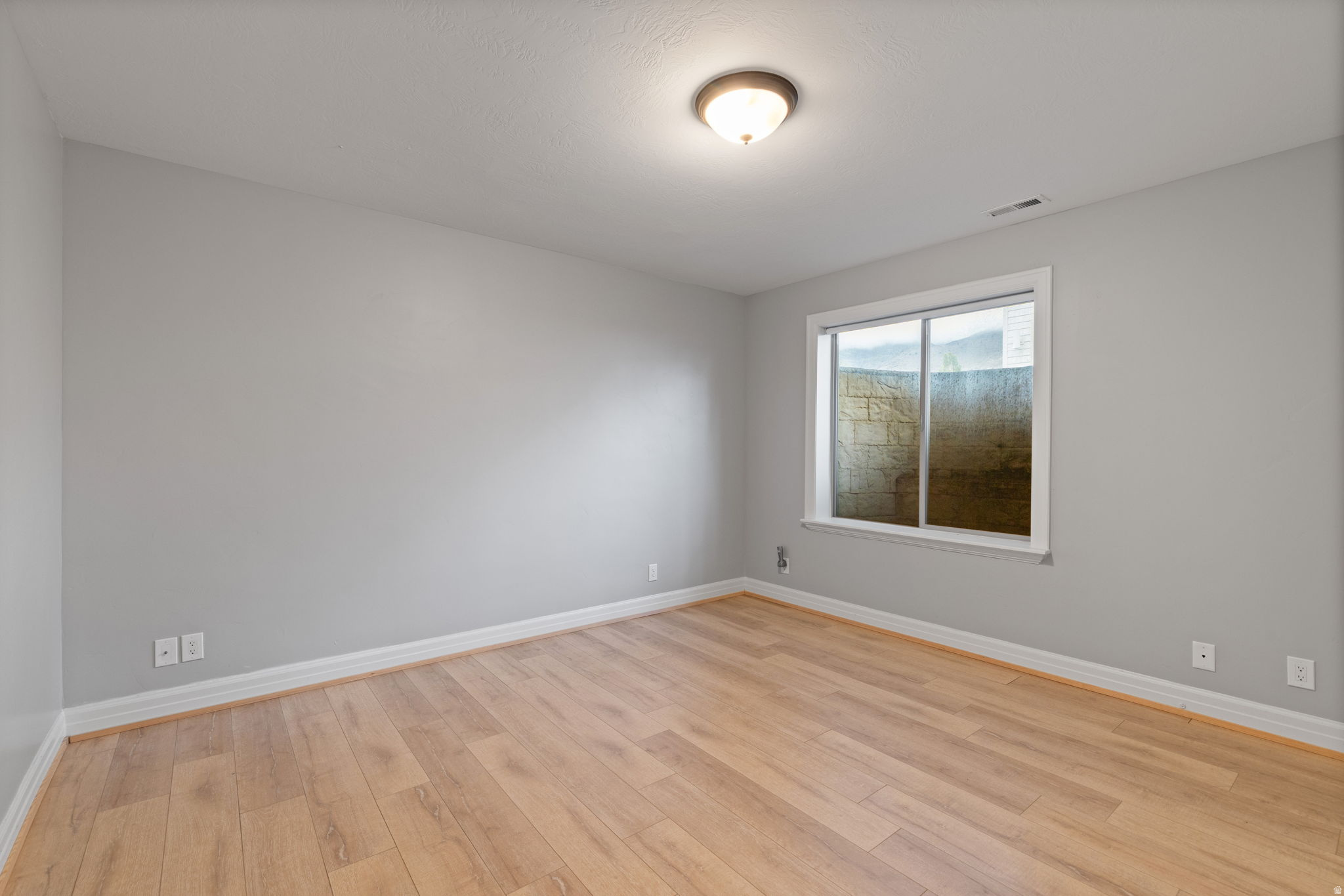 DRY CREEK ORCHARDS - Residential