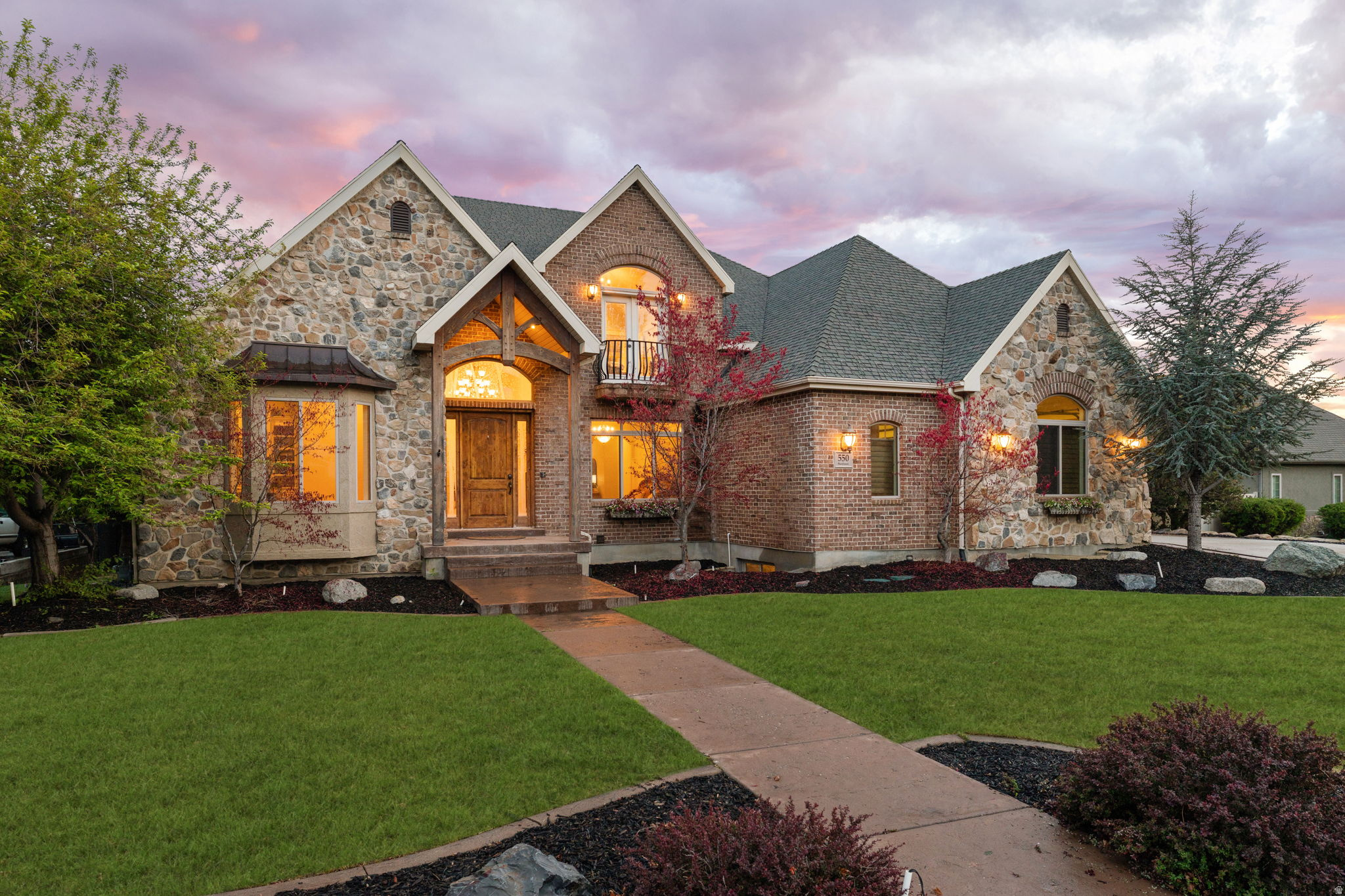DRY CREEK ORCHARDS - Residential