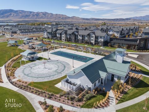 Tiny photo for 628 N SCUTTLEBUTT LN, Saratoga Springs, UT 84045 (MLS # 2121501)