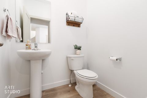 Tiny photo for 628 N SCUTTLEBUTT LN, Saratoga Springs, UT 84045 (MLS # 2121501)