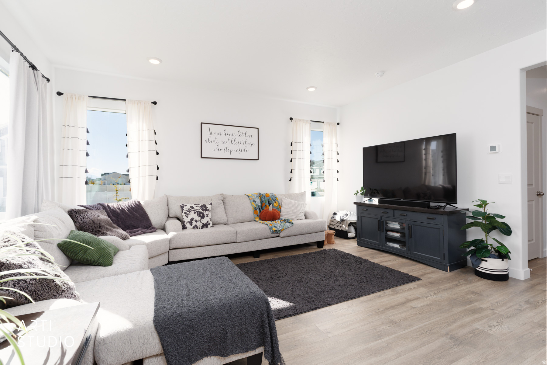 NORTHSHORE - Residential