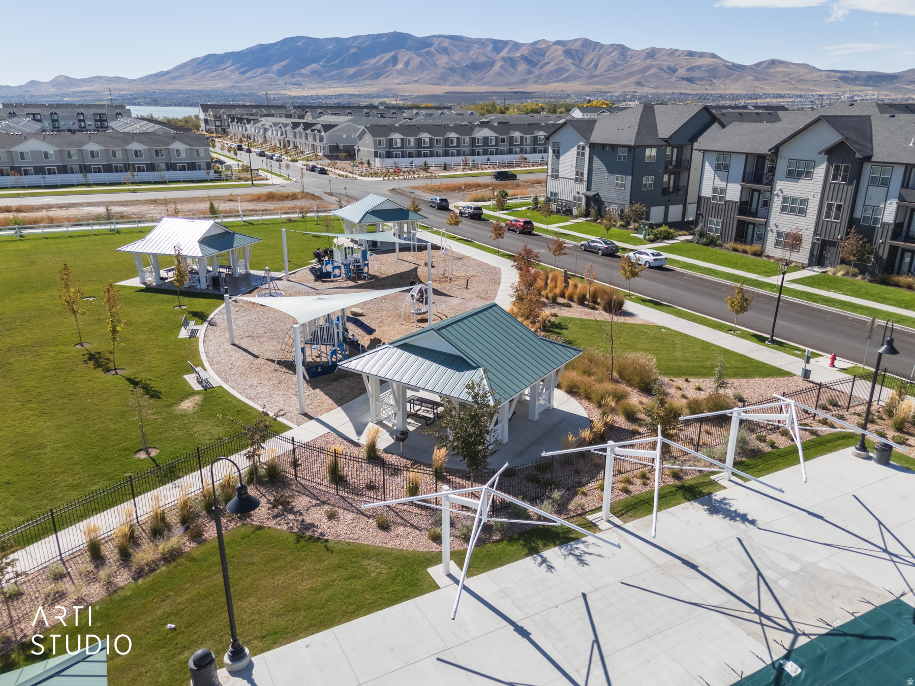 NORTHSHORE - Residential